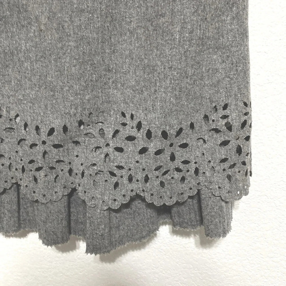 Cynthia Steffe Gray Wool Blend Short Sleeve Laser Cut Side Pockets Dress Size 4 - Picture 9 of 10